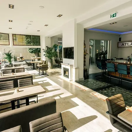 Szálloda Atlas 4*